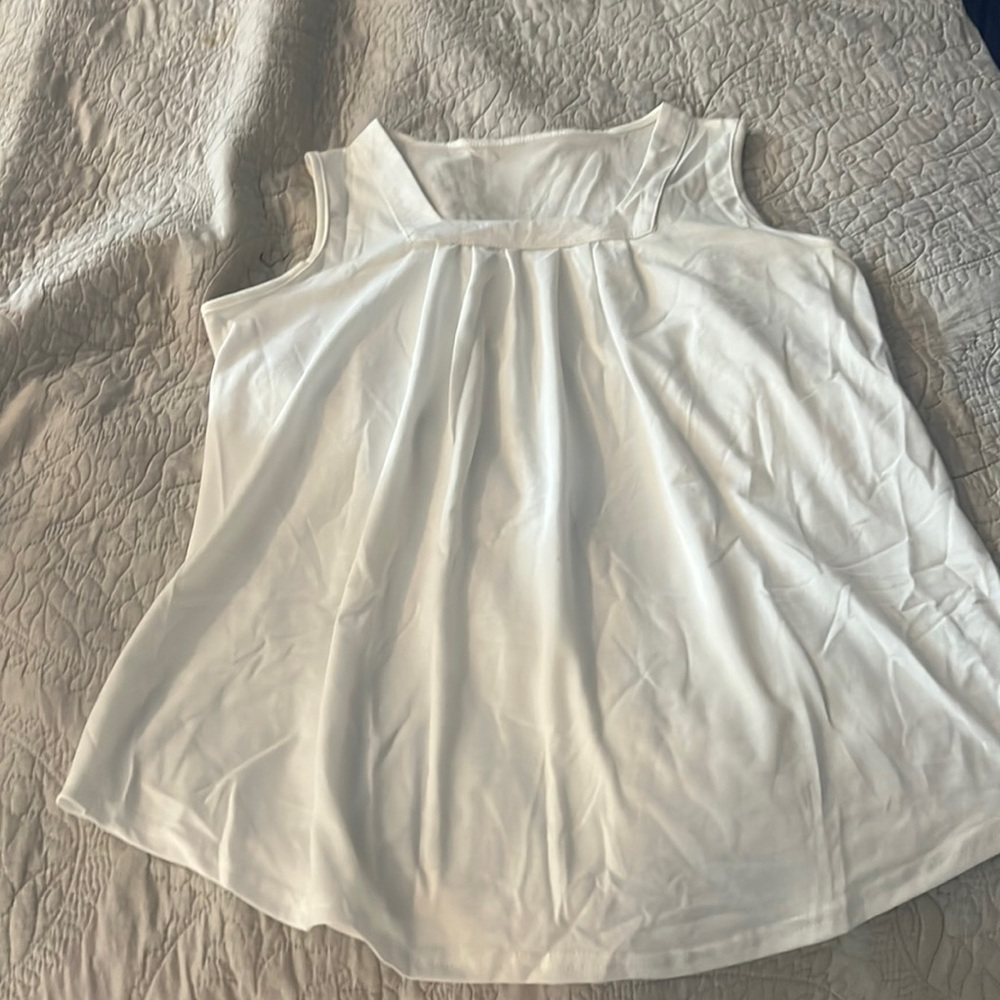 White, pleated front, cotton, tank top.
